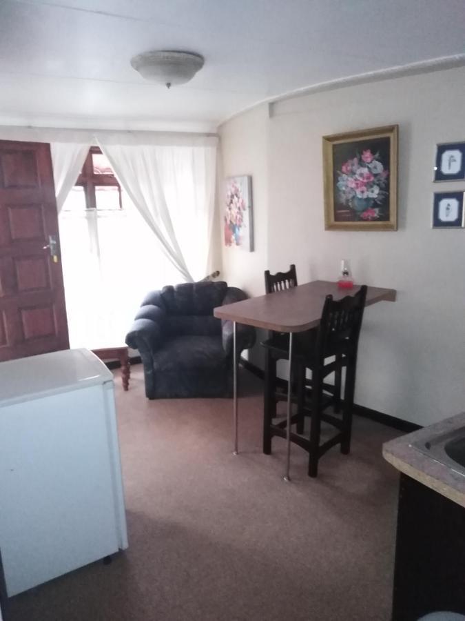 Khokha Moya Guesthouse Ermelo Buitenkant foto